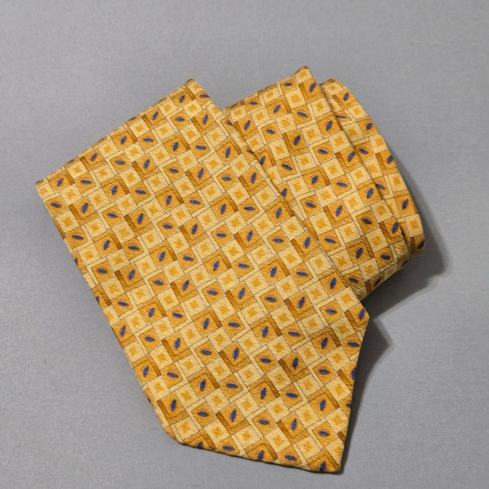 Geoffrey Beene Mens Silk Necktie Geometric Square Pattern Yellow 3.5x59